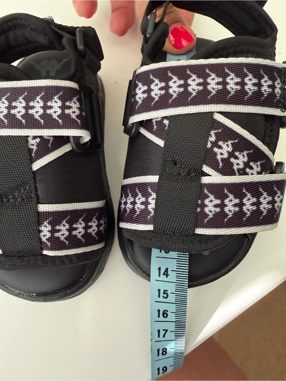 Kappa Toddler Sandals, Size 7(measured)